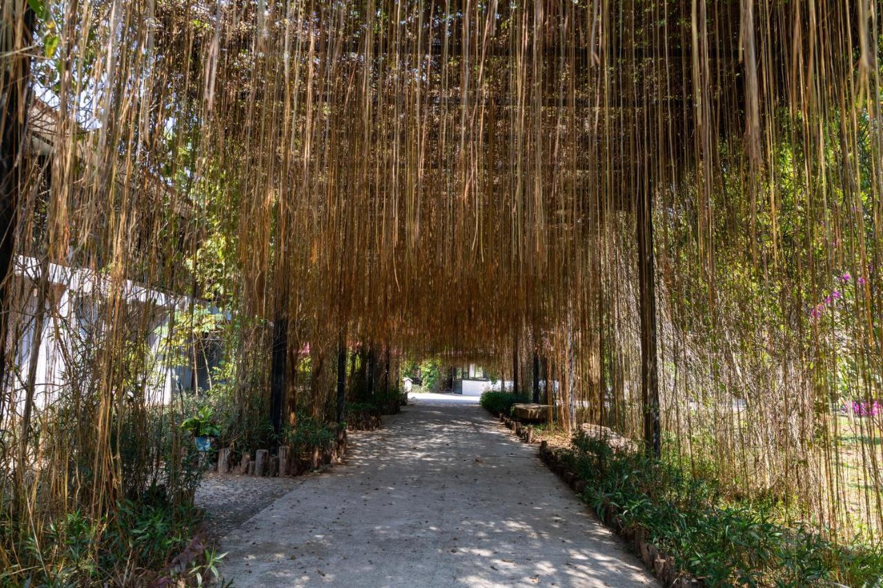 Dansavanh Namngum Resort Ban Keun Екстер'єр фото